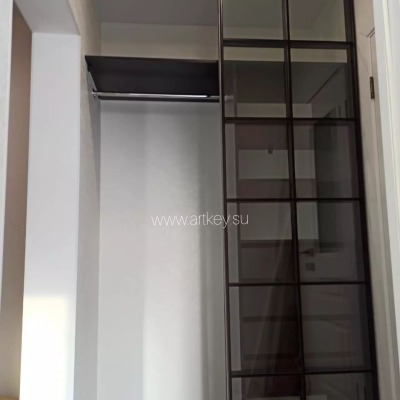 Шкаф купе для офиса с прозрачным стеклом - вид 3 миниатюра