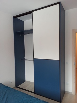 Стильный шкаф купе встроенный для спальни - вид 9 миниатюра